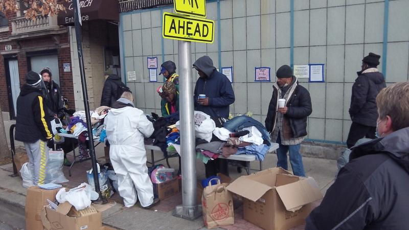 GCA works w/ the homeless in Roger Park Chicago December 2020